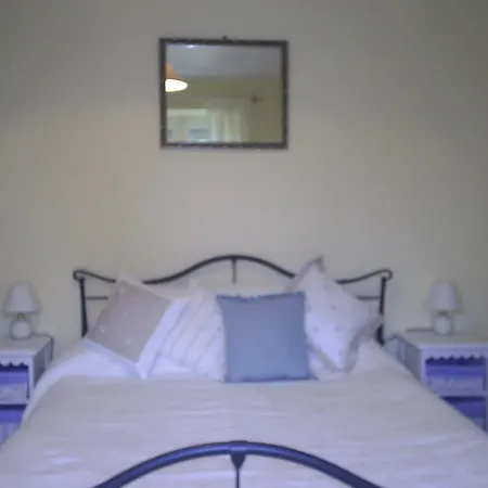 D'hote Honey Orchard Farm Vessey