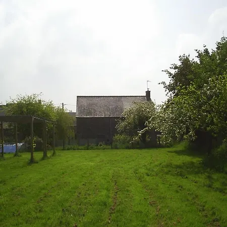 D'hote Honey Orchard Farm