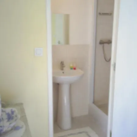 D'hote Honey Orchard Farm Bed & Breakfast *